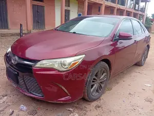 Toyota Camry 2016 Red