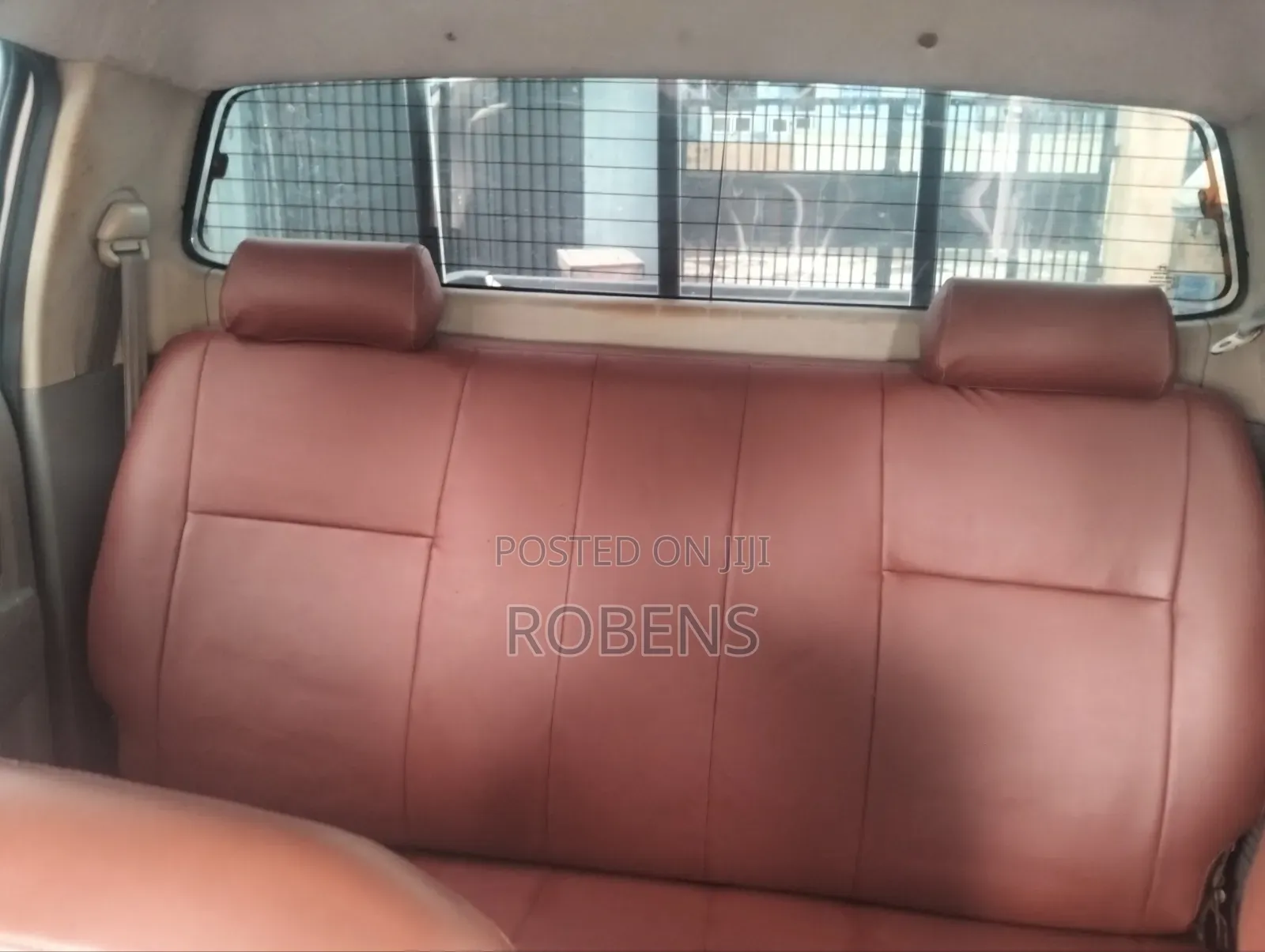 Toyota Hilux 2011 White