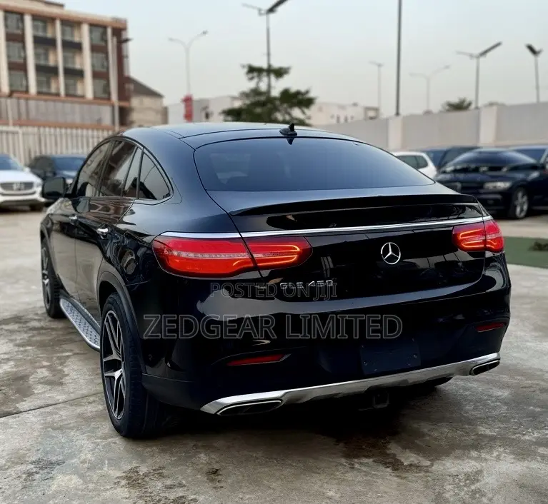 Mercedes-Benz GLE-Class 2016 Black