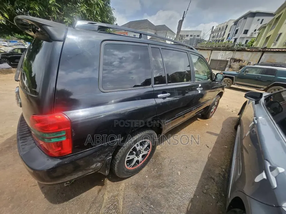 Toyota Highlander 2003 Black