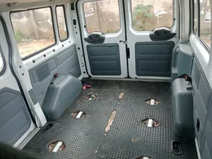 Ford Transit 2001 White