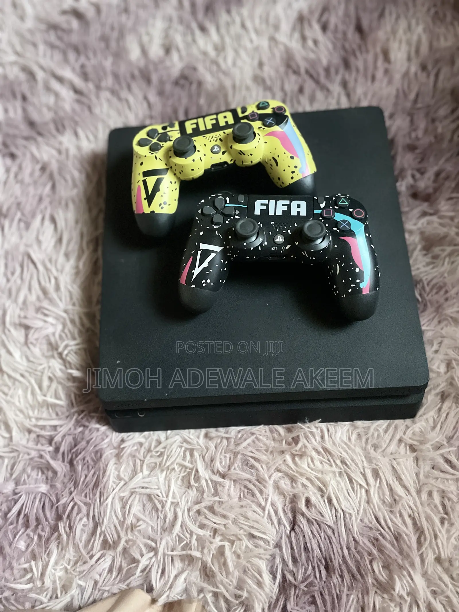 Play Station 4