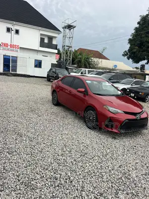Toyota Corolla SE 4dr Sedan (1.8L 4cyl CVT) 2017 Red