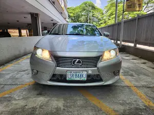 Lexus ES 350 FWD 2013 Silver