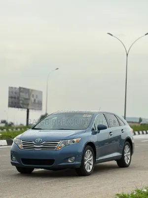 Toyota Venza XLE 2010 Blue