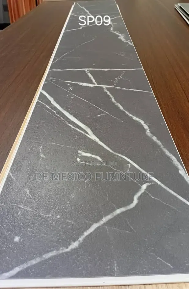 SPC Flooring Tiles