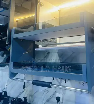 Pull Down Transparent Rack