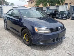 Volkswagen Passat 2014 Blue