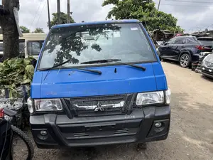 Mitsubishi L200 2005 Blue