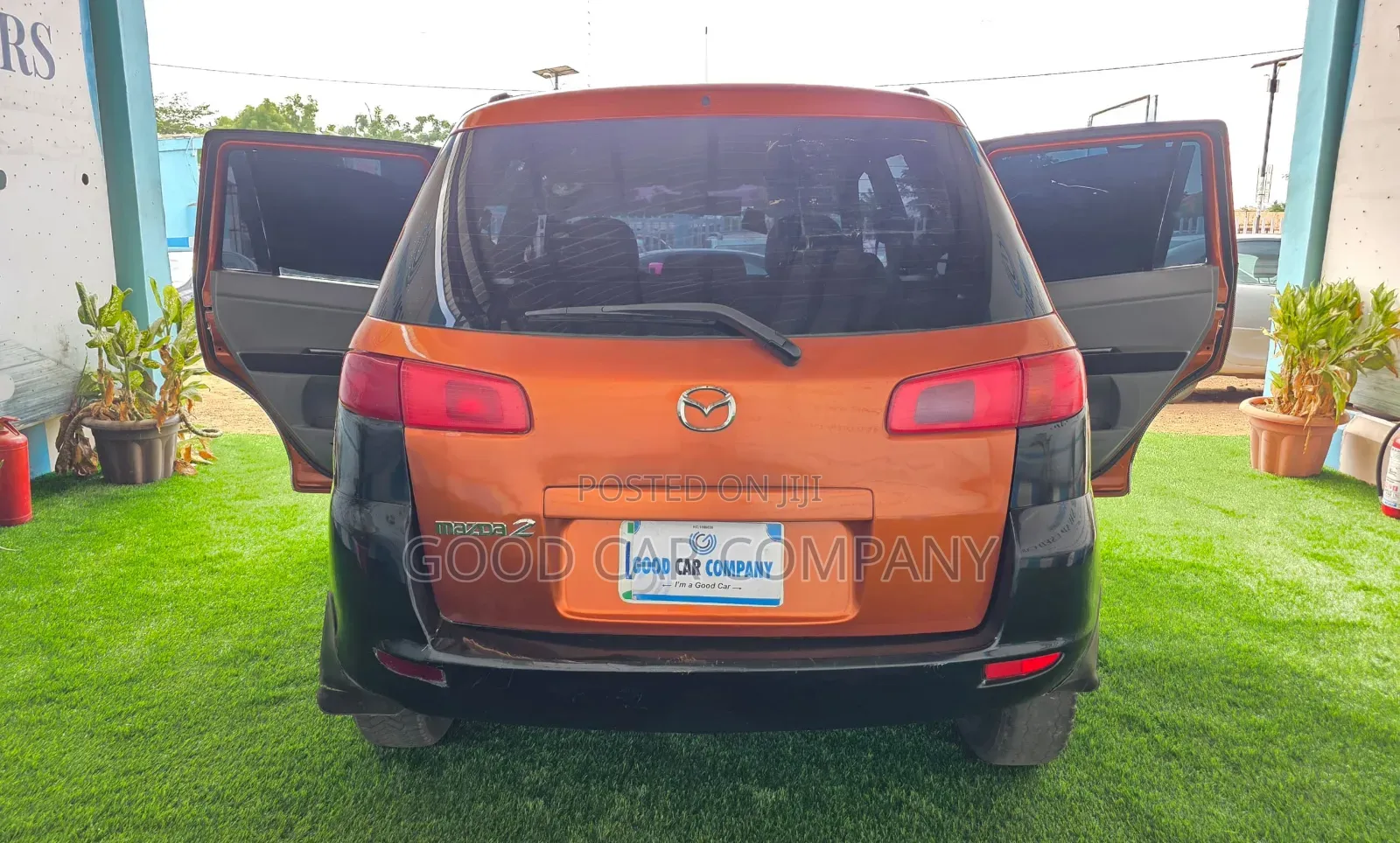 Mazda 2 2002 Orange