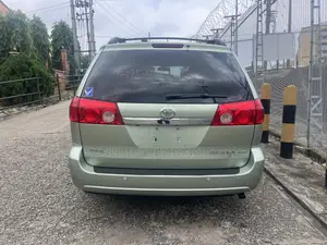 Toyota Sienna XLE Limited 2008 Green