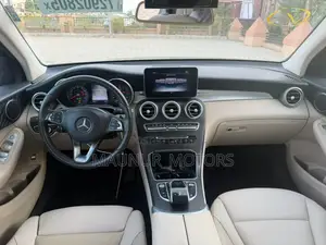 Mercedes-Benz GLC-Class 2016 Black