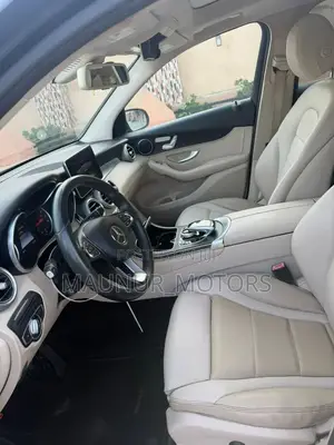 Mercedes-Benz GLC-Class 2016 Black