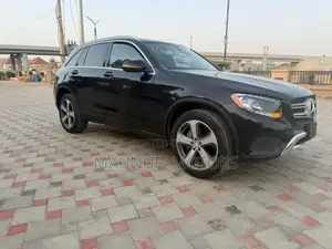 Mercedes-Benz GLC-Class 2016 Black