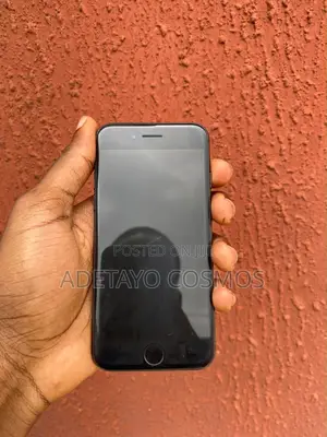 Apple iPhone 7 128 GB Black