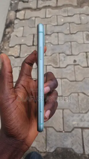 Apple iPhone 11 64 GB Green