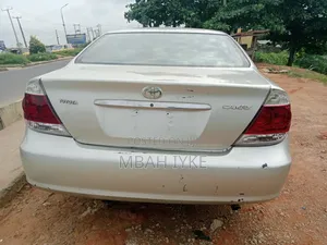 Toyota Camry 2004 Silver