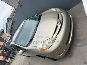Toyota Sienna 2008 Gold