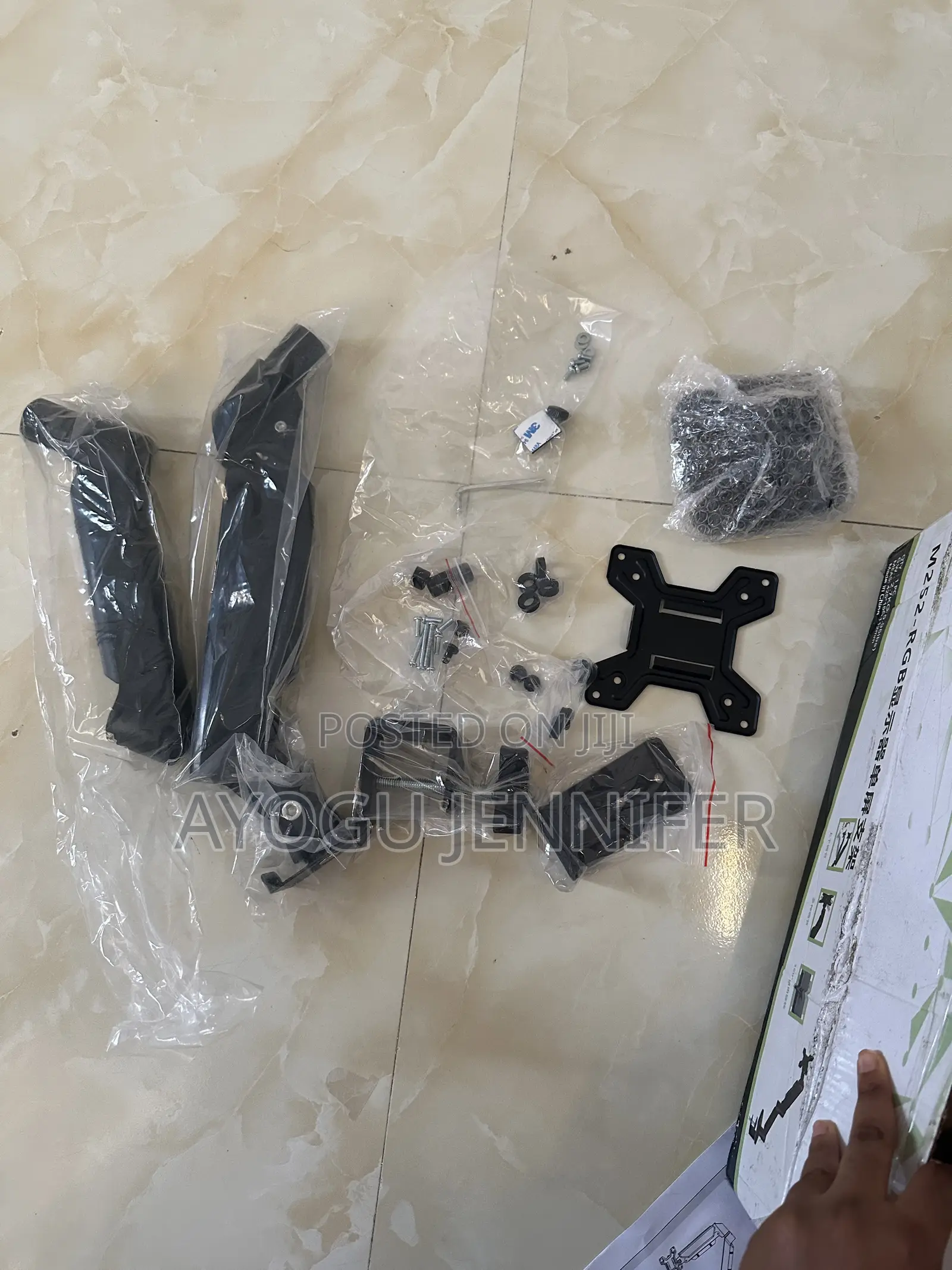 Monitor Desk Arm/Mount
