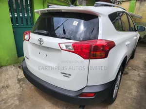 Toyota RAV4 2015 White