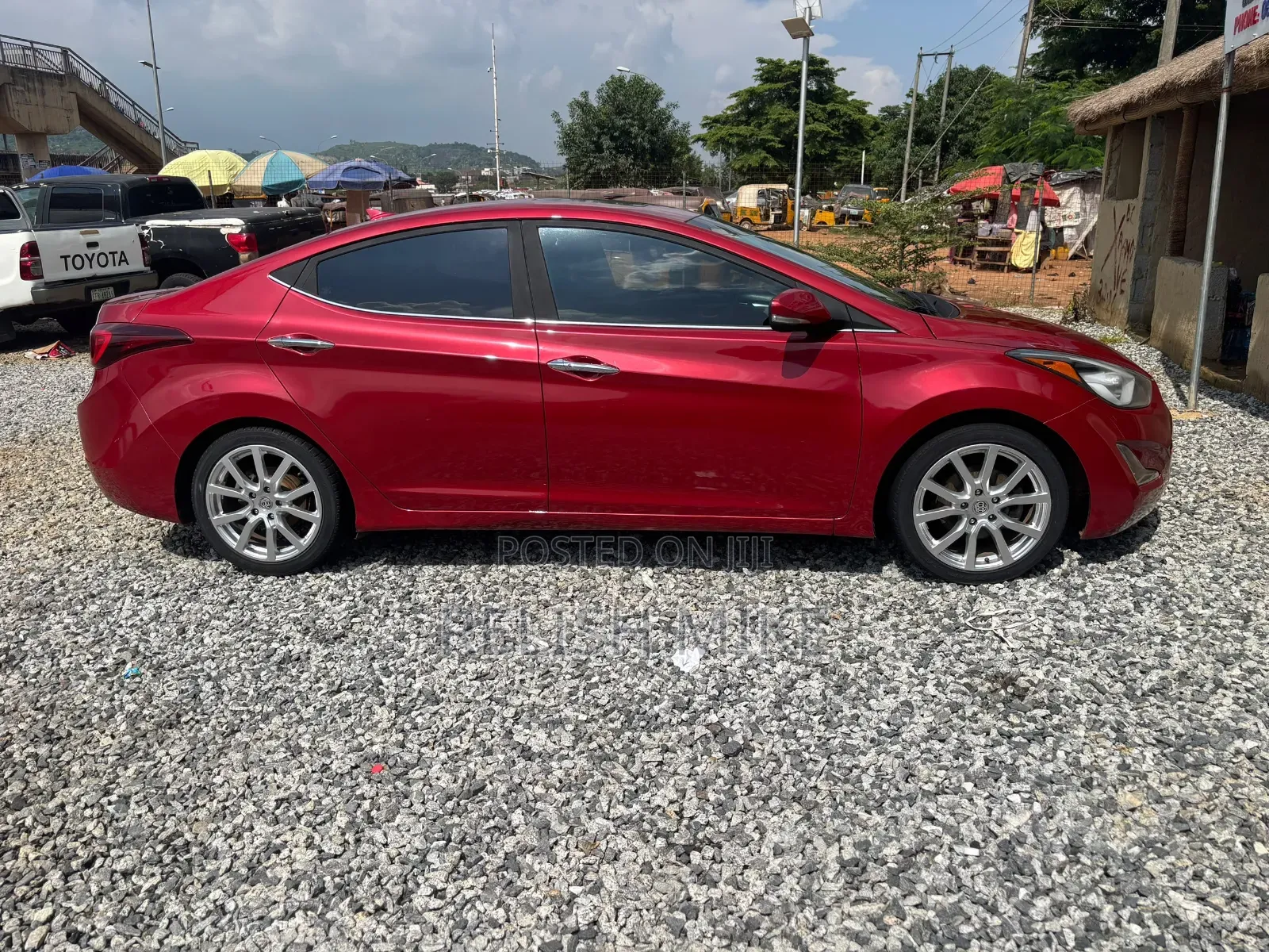 Hyundai Elantra 2015 Red
