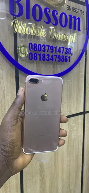 Apple iPhone 7 Plus 128 GB Gold