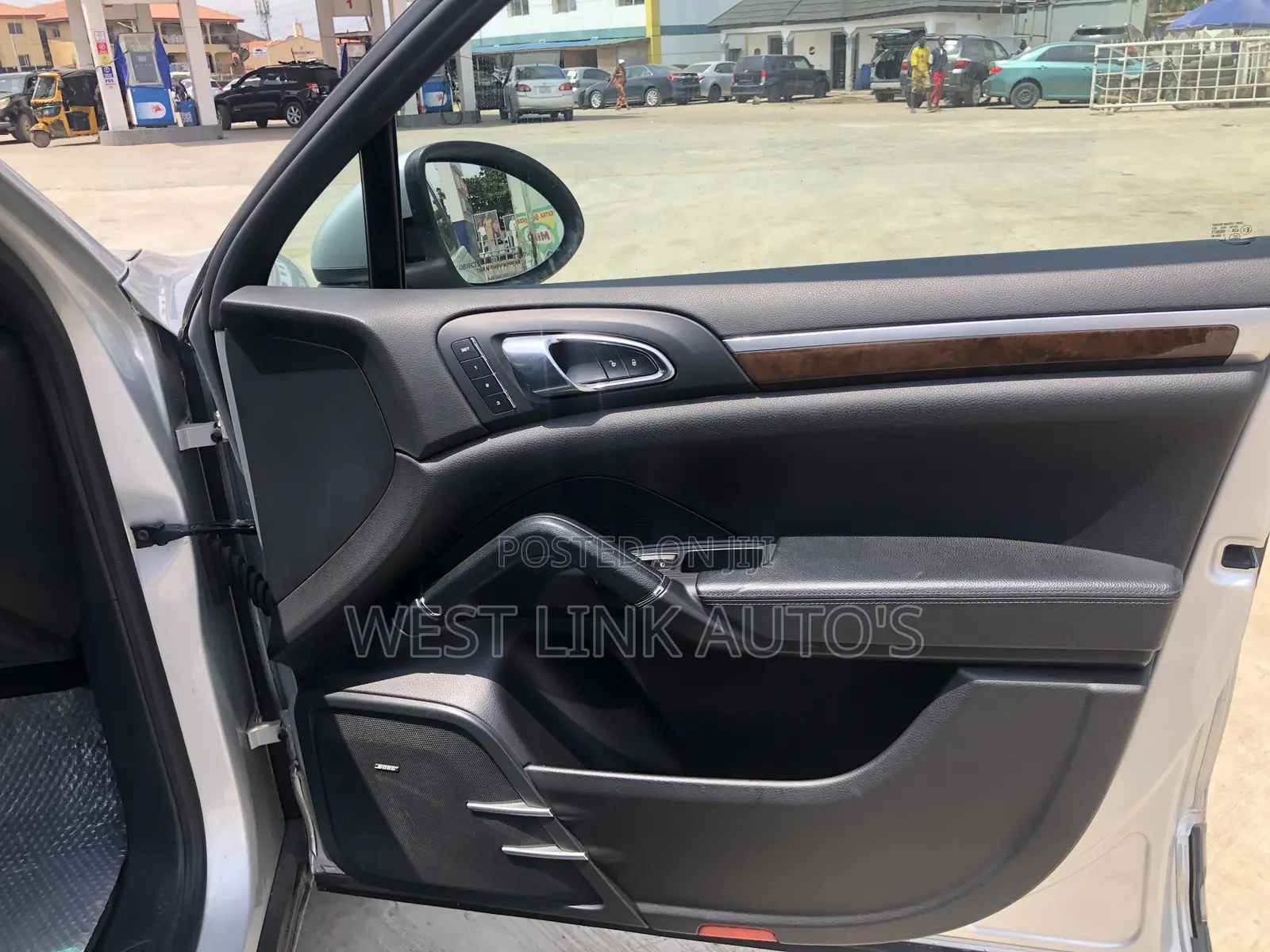 Porsche Cayenne 2013 Silver