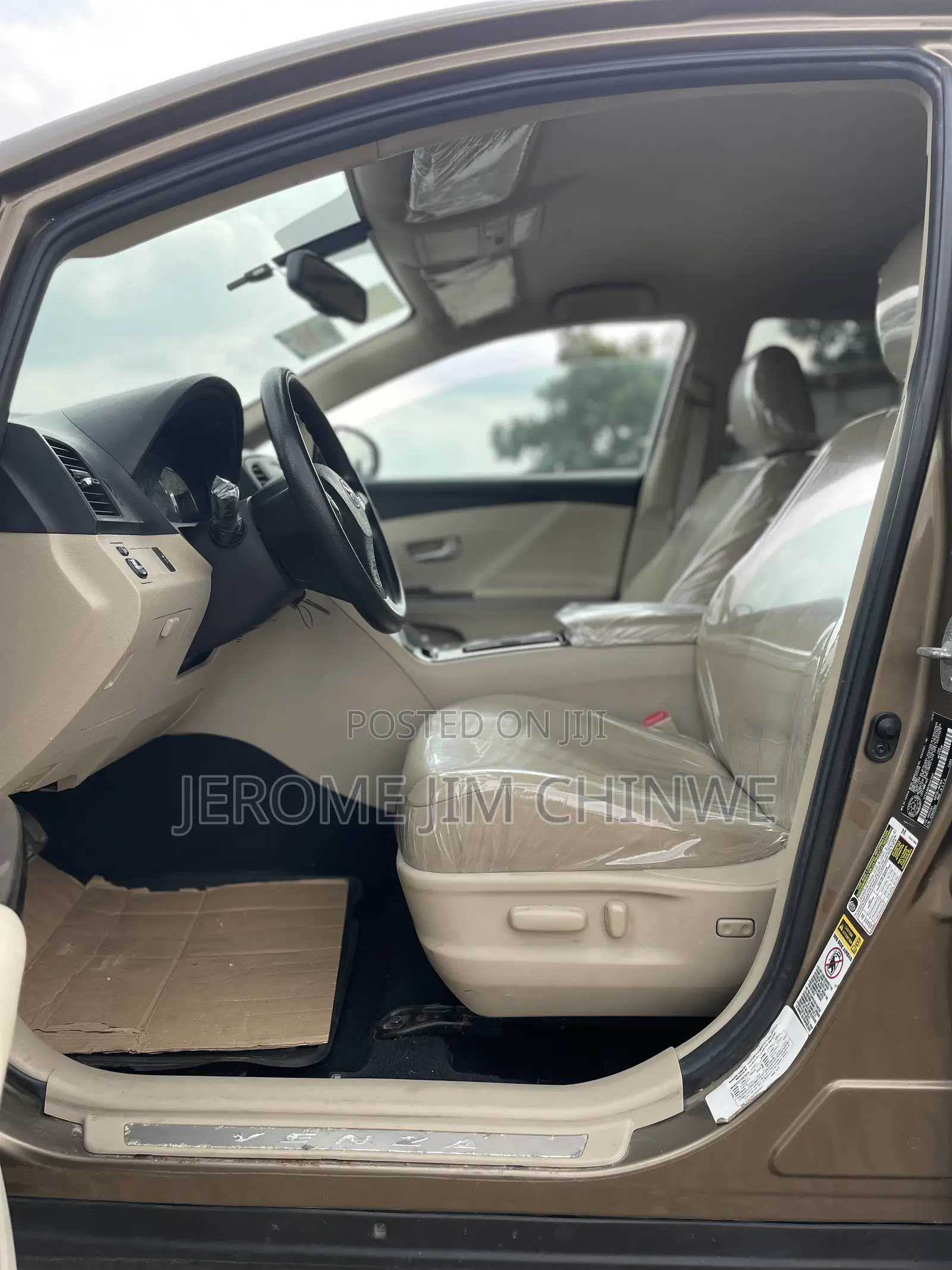 Toyota Venza 2011 Brown