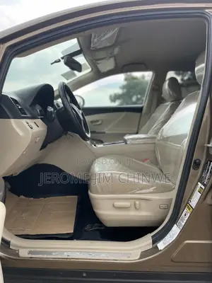Toyota Venza 2011 Brown