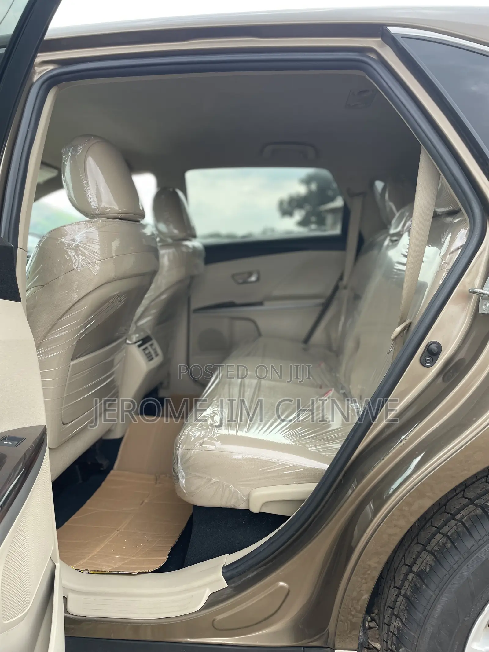 Toyota Venza 2011 Brown