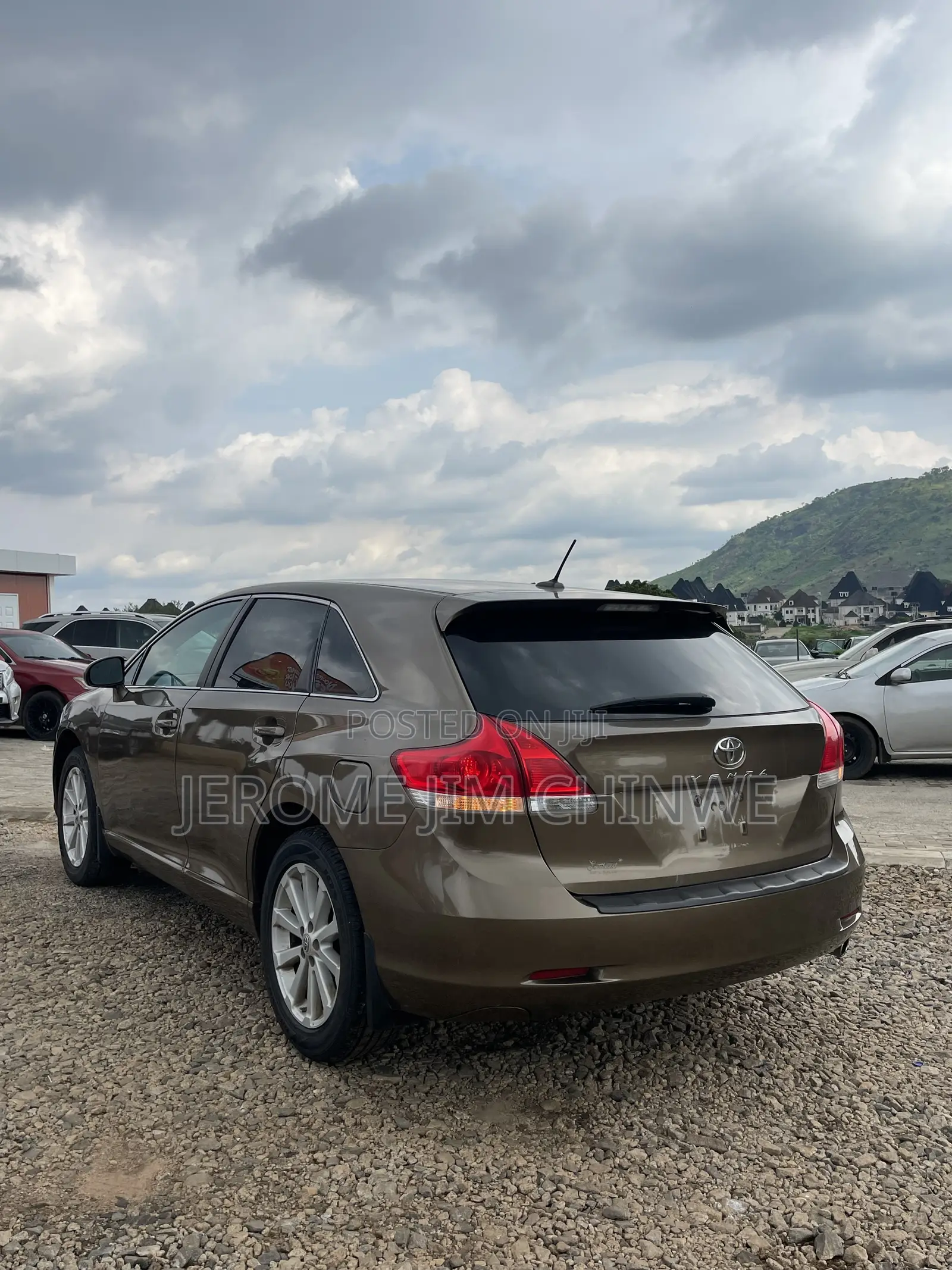 Toyota Venza 2011 Brown