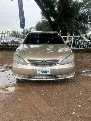 Toyota Camry LE V6 4dr Sedan (3.0L 6cyl 5A) 2006 Gold