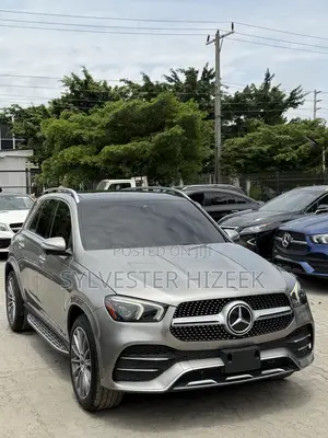 Mercedes-Benz GLE-Class GLE 350d 4MATIC 2020 Gold