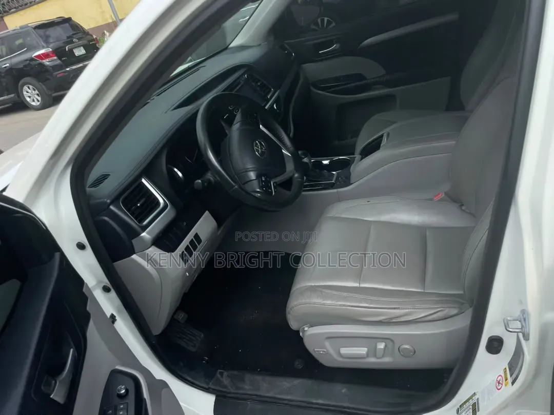 Toyota Highlander 2015 White