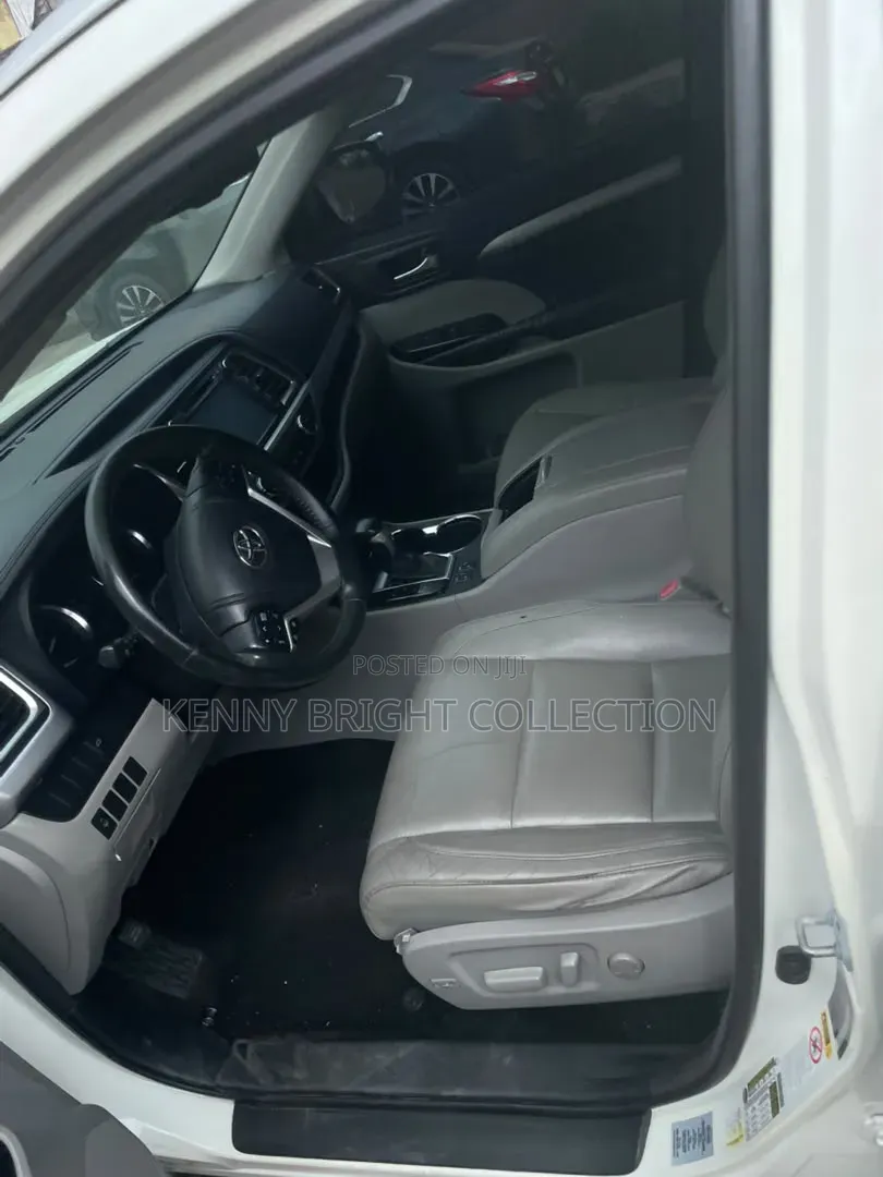 Toyota Highlander 2015 White