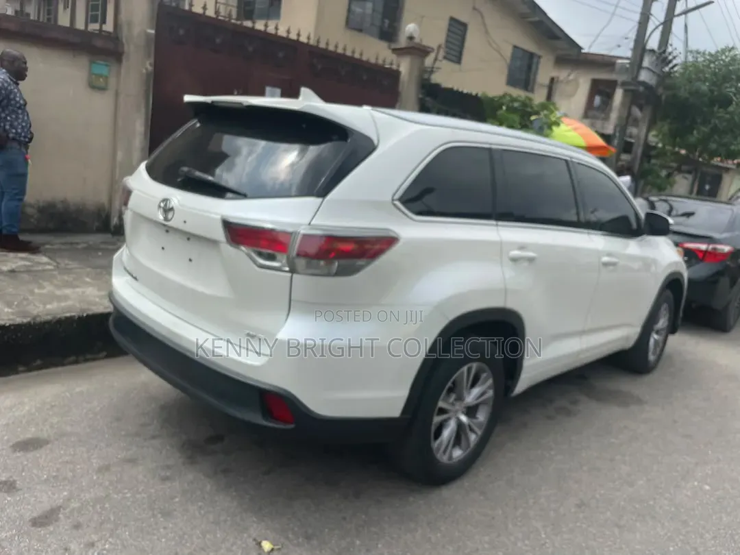 Toyota Highlander 2015 White