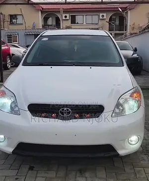 Toyota Matrix 2007 White