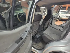 Nissan Xterra 2007 Silver