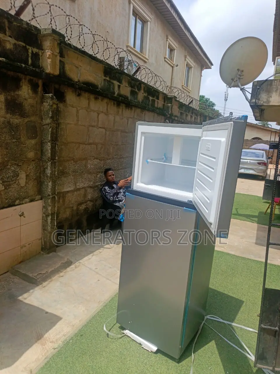 Hisense 360L Kitchen Refrigerator 360DR