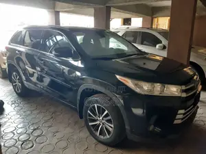 Toyota Highlander 2017 Black