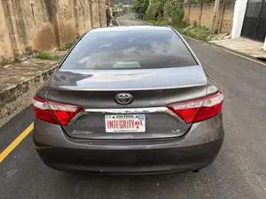 Toyota Camry LE 4dr Sedan (2.5L 4cyl 6A) 2016 Gray