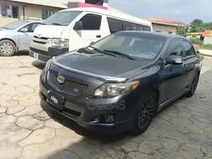 Toyota Corolla 2010 Gray