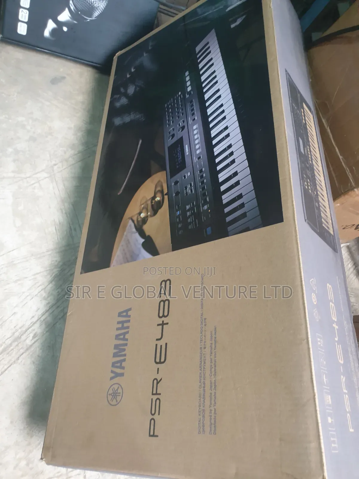 Professional Yamaha PSR-E483 Keyboard