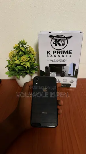 Apple iPhone XR 64 GB Black
