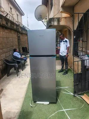 Hisense 360L Elegant Double Door Refrigerator