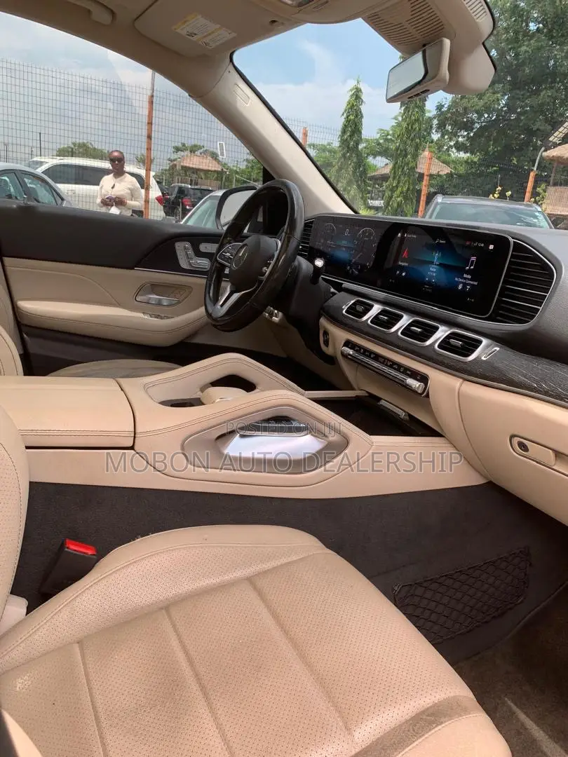 Mercedes-Benz GLE-Class 2020 Gold