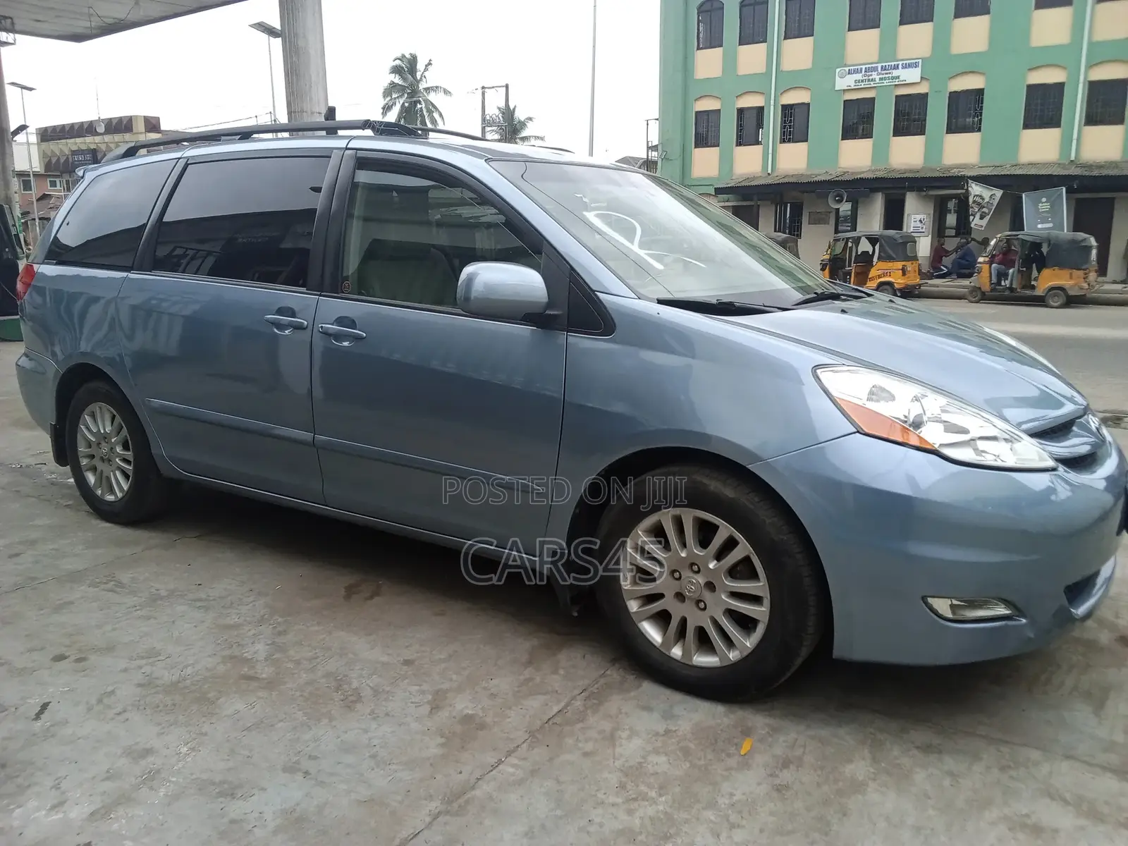 Toyota Sienna XLE 2007 Blue