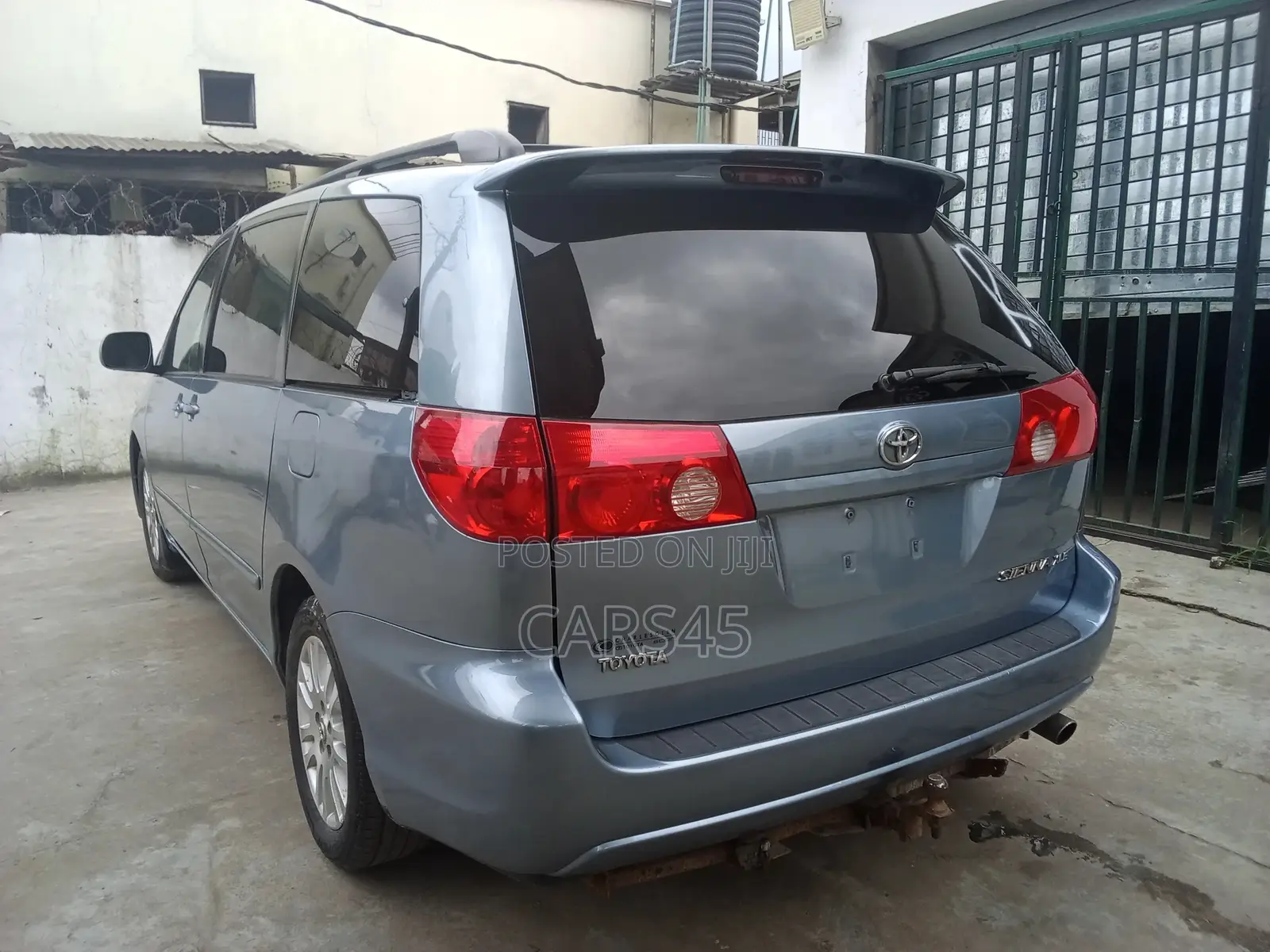 Toyota Sienna XLE 2007 Blue