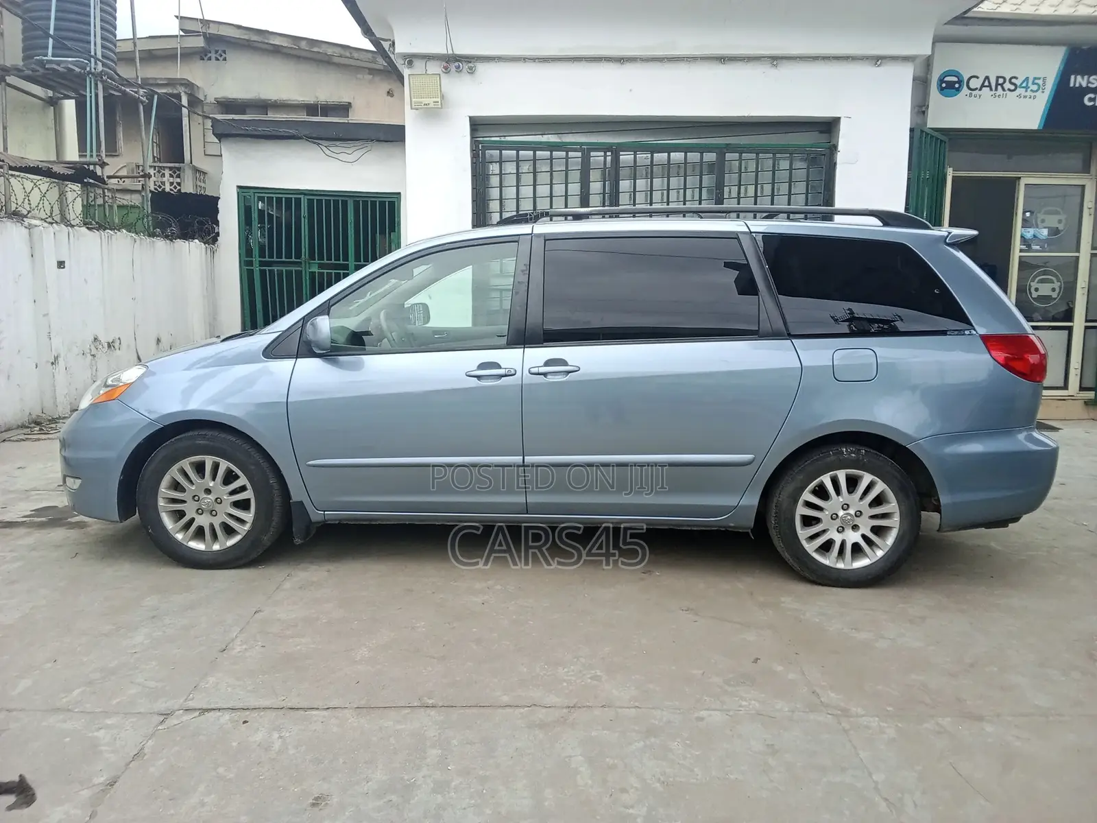 Toyota Sienna XLE 2007 Blue