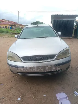 Ford Mondeo 2005 Silver